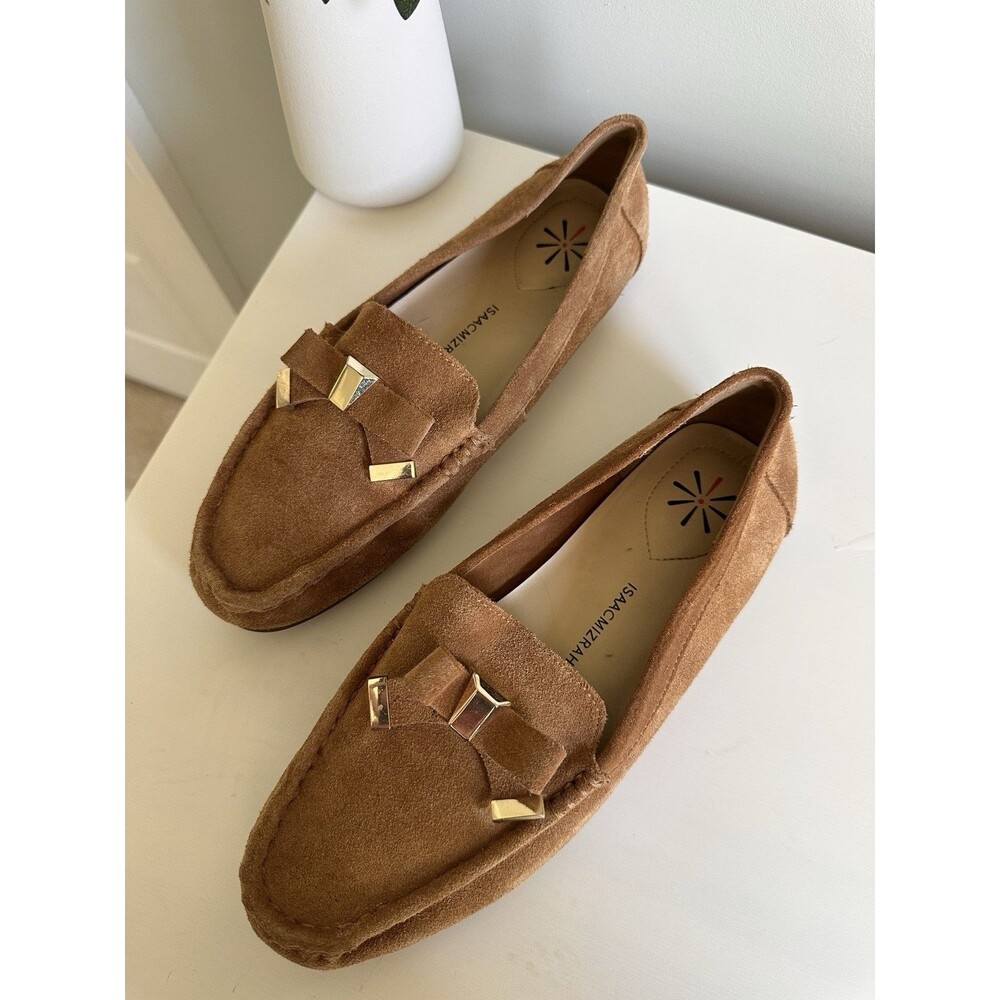 Isaac Mizrahi Live! Tan Suede Bow Loafers Gold Hardware  Moccasins 8.5M - Picture 2 of 7